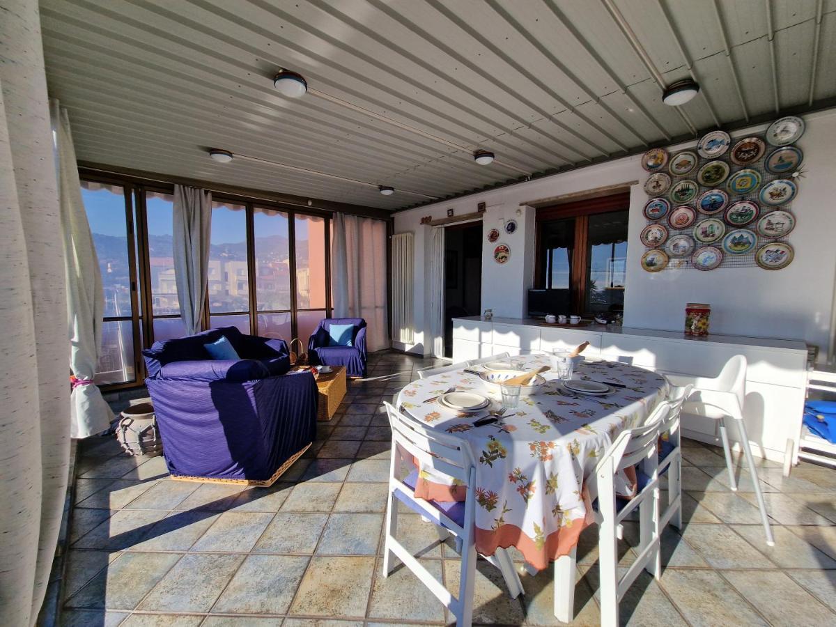 Via Alberti Terrazza Vista Aperta- Free Parking Apartment Pietra Ligure Ngoại thất bức ảnh